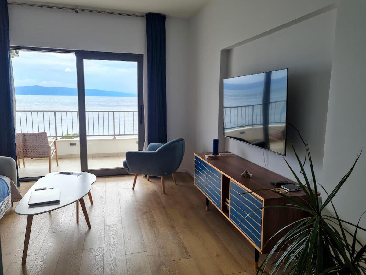 Beachfront Comfort Apartments Sinajko Podgora Luaran gambar