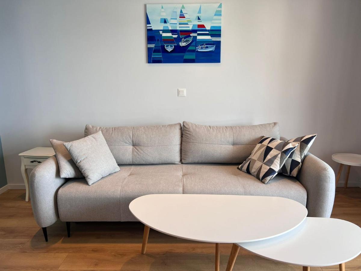Beachfront Comfort Apartments Sinajko Podgora Luaran gambar