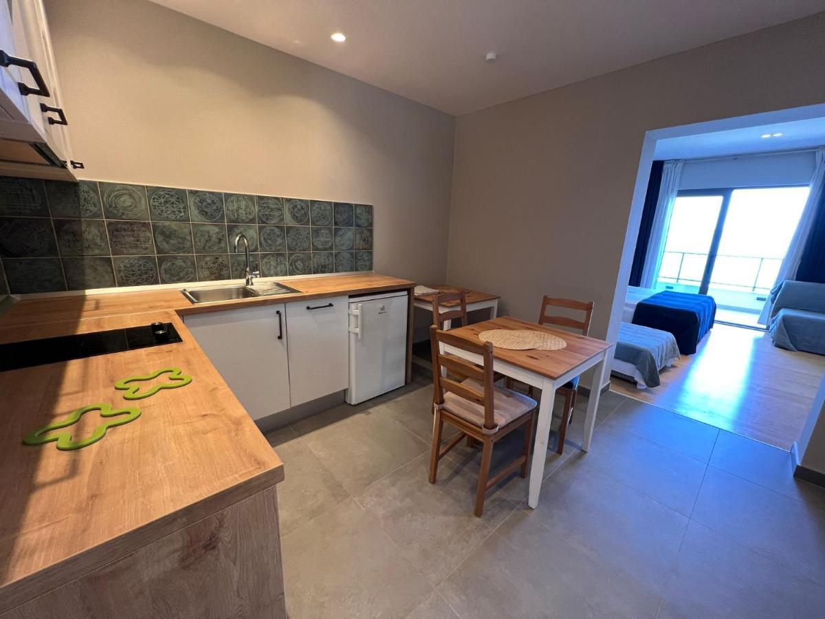 Beachfront Comfort Apartments Sinajko Podgora Luaran gambar